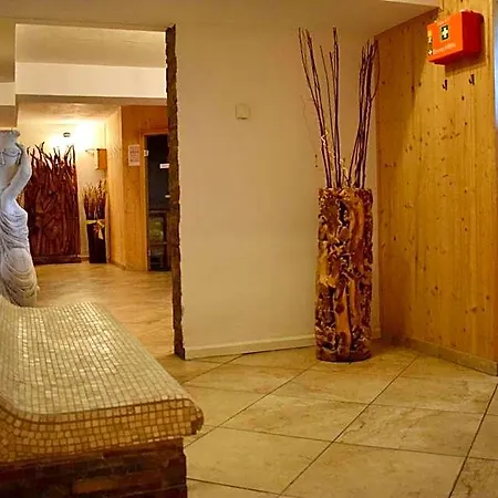 006 Apartahotel