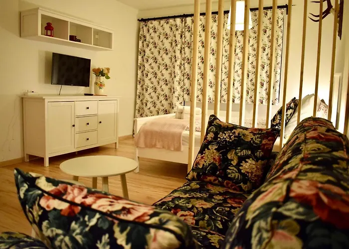 006 Apartmanhotel 4*